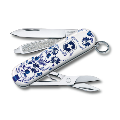 Многофункциональный складной нож-брелок Victorinox Classic Porcelain Elegance 0.6223.L2110 